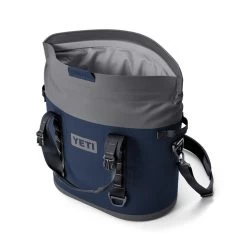 Yeti Hopper M30 2.0 -Hunting shops YETHOPM302Navy 02